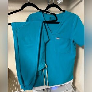 listing-status-banner